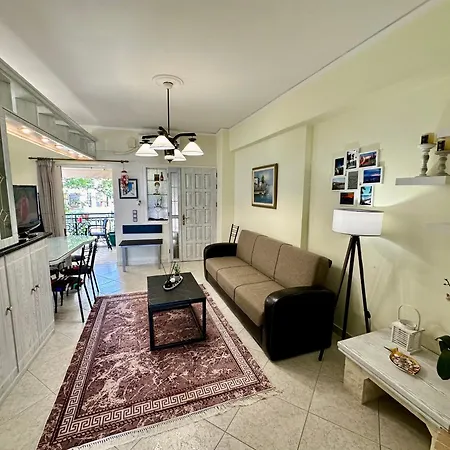 Apartment Bratis House Arkoudi