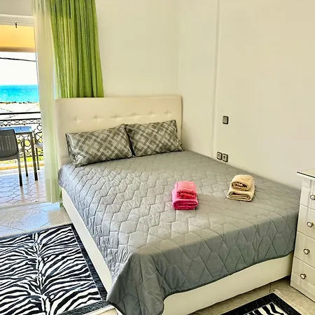 Bratis House Apartment Arkoudi