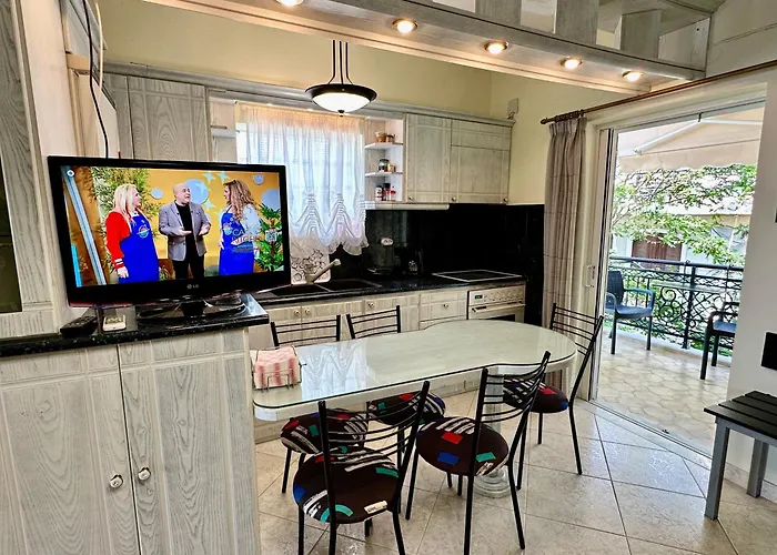 Bratis House דירה