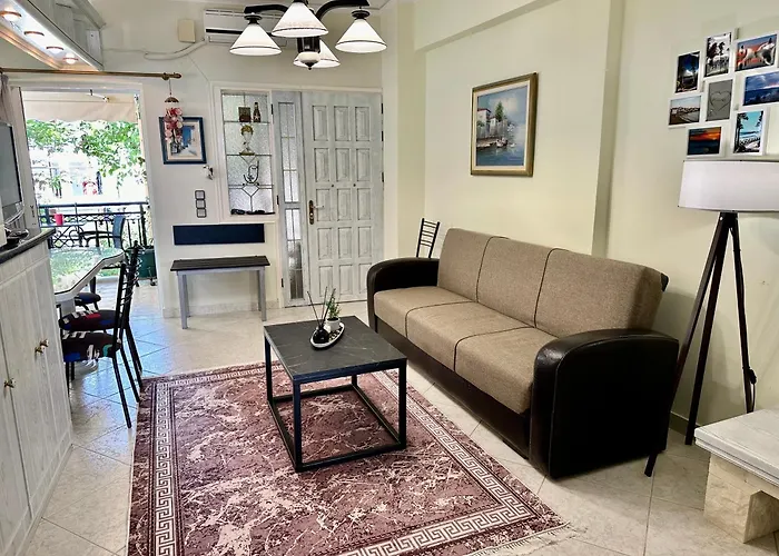 Bratis House דירה