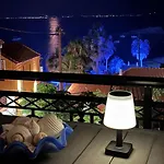 Bratis House * Arkoudi