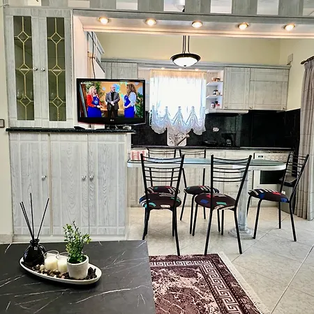 Bratis House Apartment Arkoudi