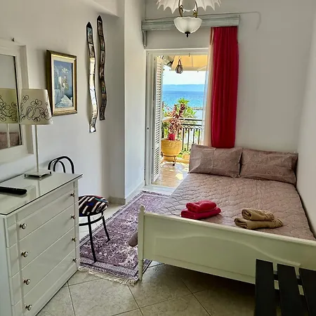 Apartment Bratis House Arkoudi