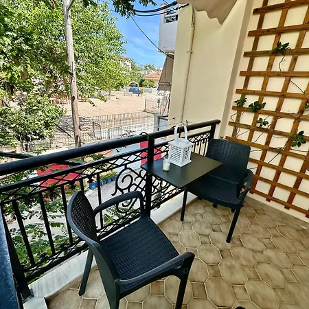 Bratis House Arkoudi