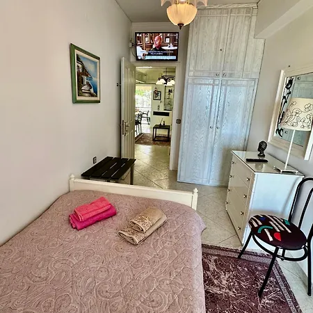 Apartment Bratis House Arkoudi