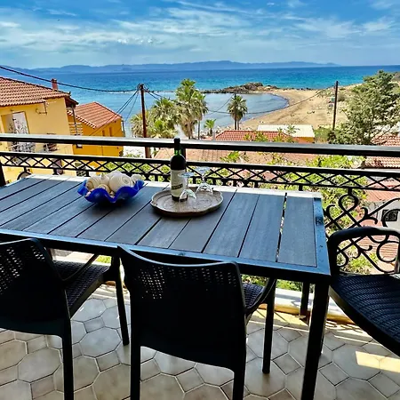 Bratis House * Arkoudi